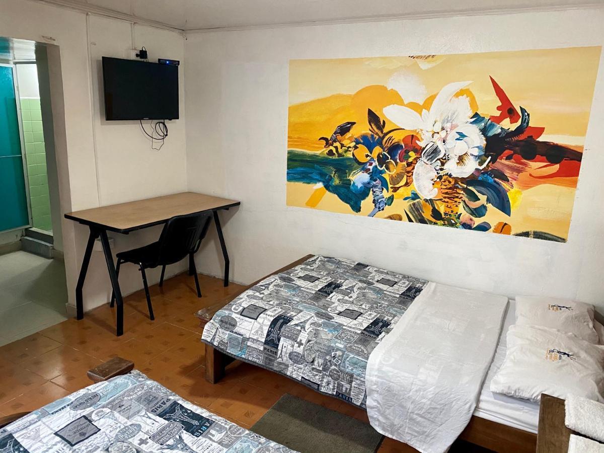 Hostal Chorro De Quevedo Μπογκοτά Εξωτερικό φωτογραφία