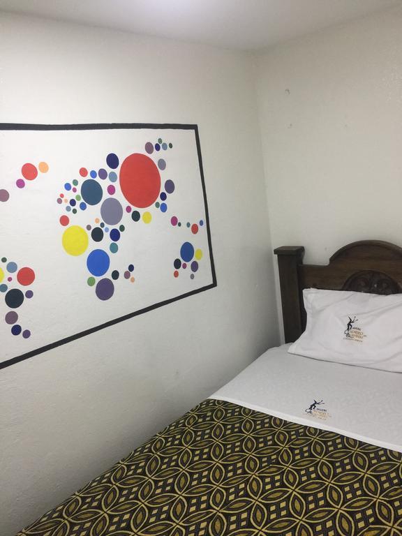 Hostal Chorro De Quevedo Μπογκοτά Εξωτερικό φωτογραφία