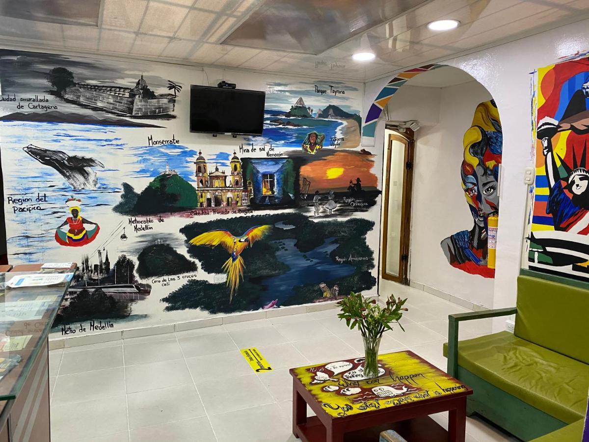 Hostal Chorro De Quevedo Μπογκοτά Εξωτερικό φωτογραφία